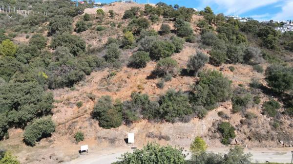 Terreno en carretera de Lomas de Marbella, 182