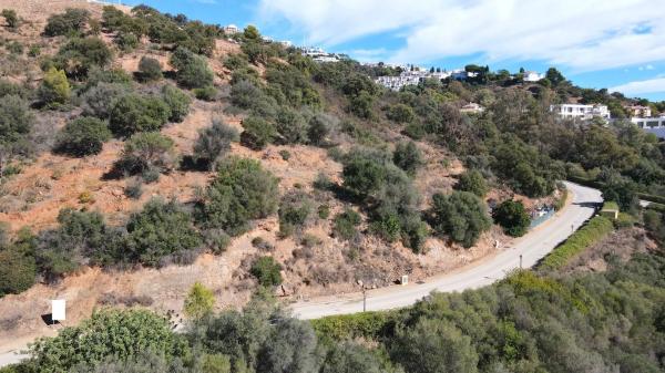 Terreno en carretera de Lomas de Marbella, 182