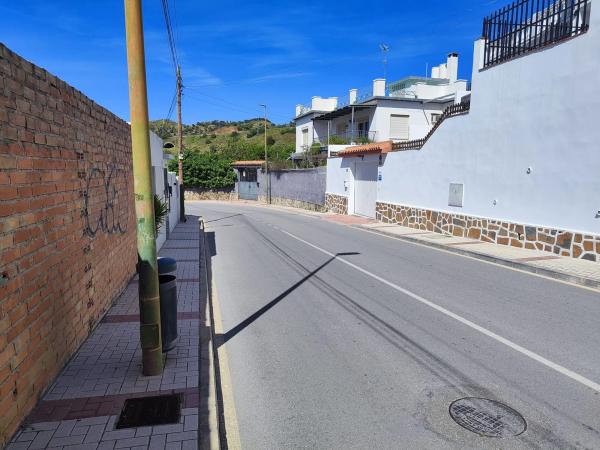 Terreno en calle Pérez de Ayala, 14
