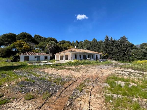 Terreno en avenida Buchinger