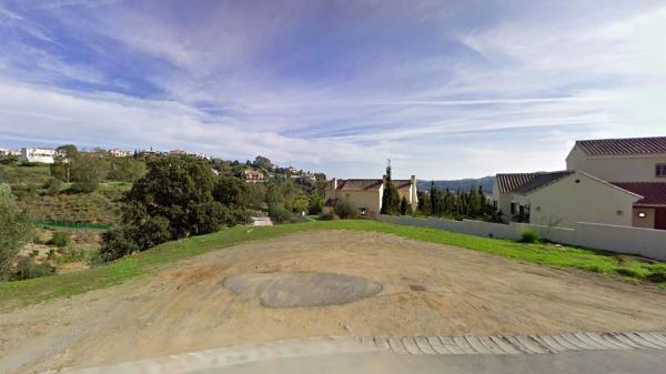 Terreno en calle Valencia de Mijas Golf
