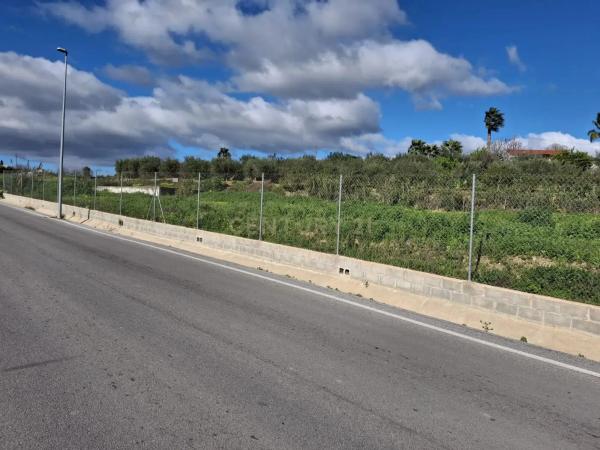 Terreno en camino de la Acequia