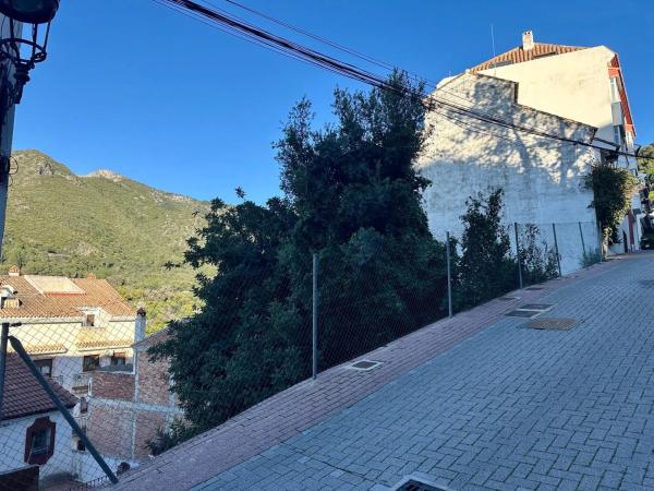 Terreno en Ojén pueblo