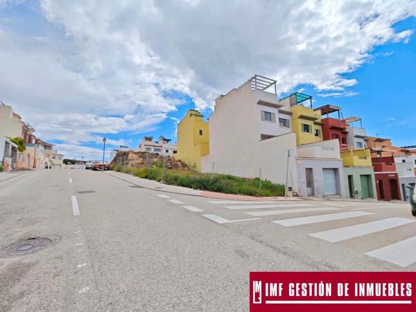 Terreno en calle Cerro del Romeral, 50