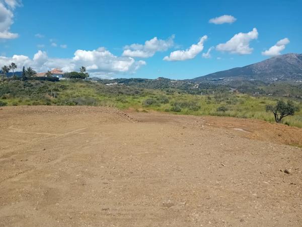 Terreno en carretera de la Cala a Entrerrios s/n