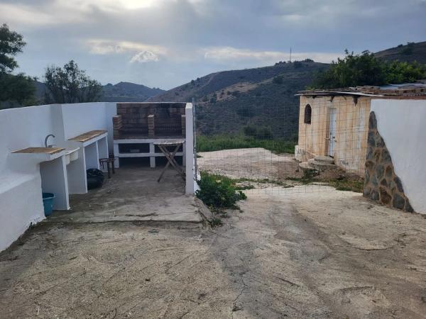 Terreno en camino de Los Alcabuceros