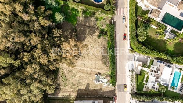 Terreno en calle Pléyades