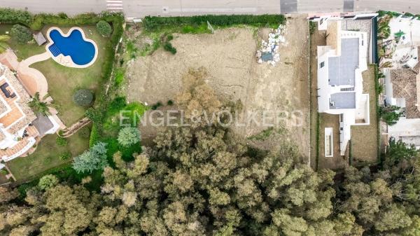 Terreno en calle Pléyades