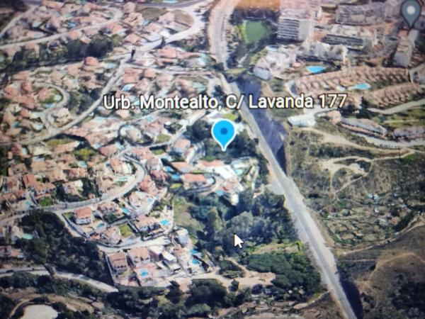 Terreno en calle Lavanda, 177