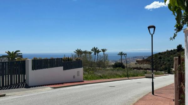 Terreno en calle Araucaria s/n