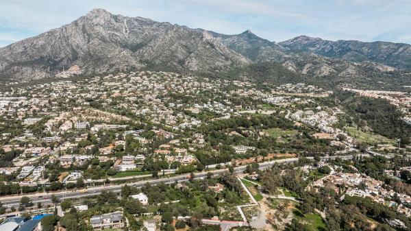 Terreno en Barrio La Carolina-Guadalpín