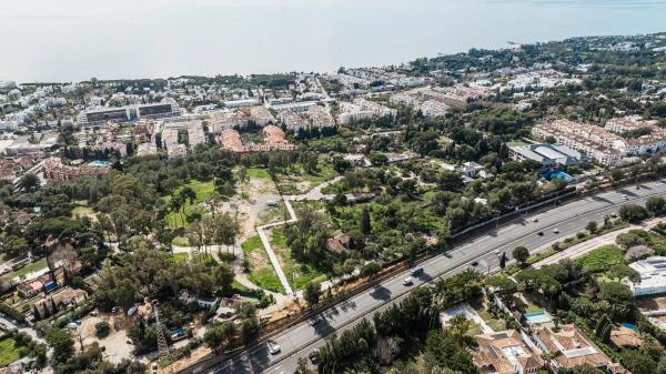 Terreno en Barrio La Carolina-Guadalpín