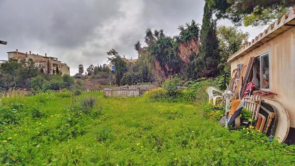 Terreno en avenida de la Ilusión