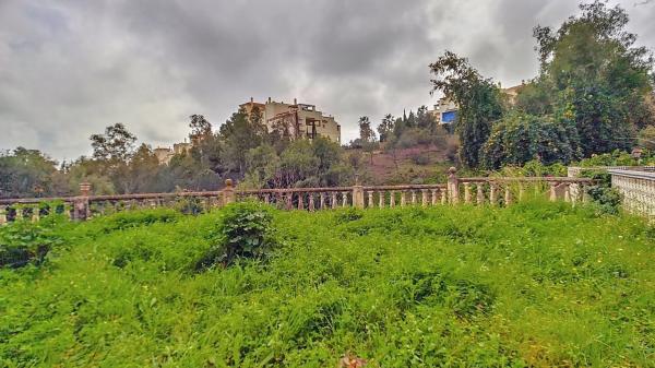 Terreno en avenida de la Ilusión