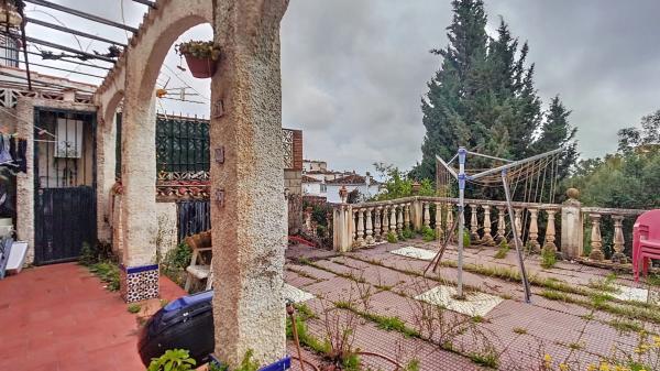 Terreno en avenida de la Ilusión