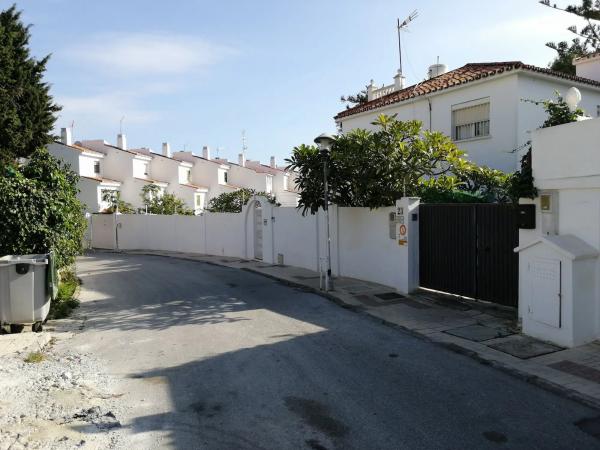 Terreno en calle Lucena s/n