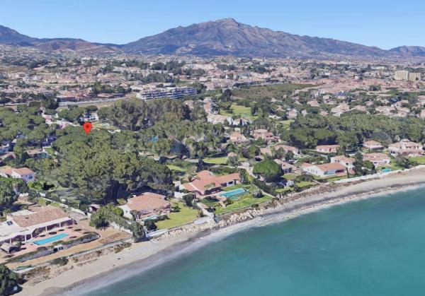 Terreno en calle de la Trucha, 3