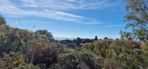 Terreno en avenida de los Argonautas