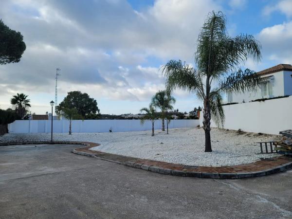 Terreno en Barrio Los Naranjos