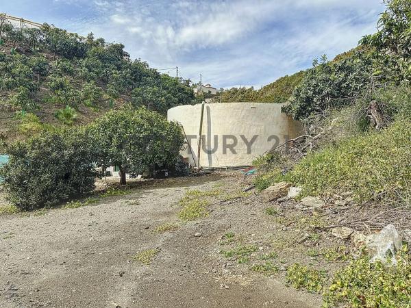 Terreno en La zarzaparrilla