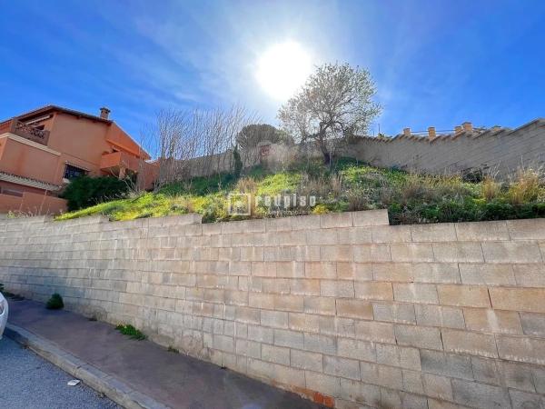 Terreno en calle Málaga Negro