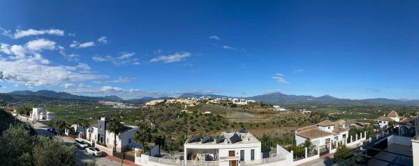 Terreno en calle Alcalá del Valle, 161