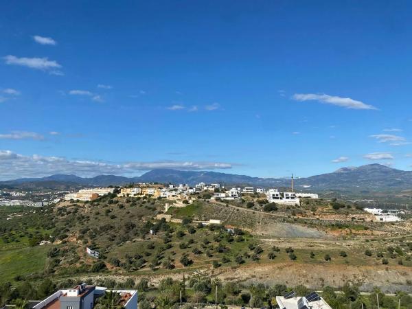Terreno en calle Alcalá del Valle, 161