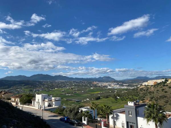 Terreno en calle Alcalá del Valle, 161
