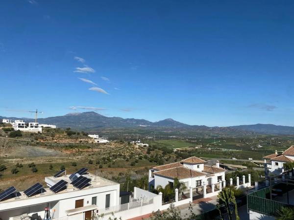 Terreno en calle Alcalá del Valle, 161