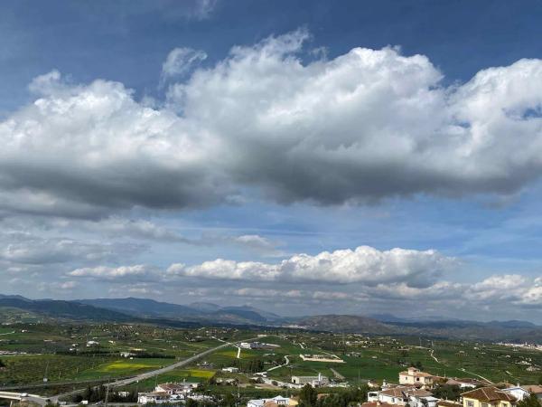 Terreno en calle Alcalá del Valle, 151
