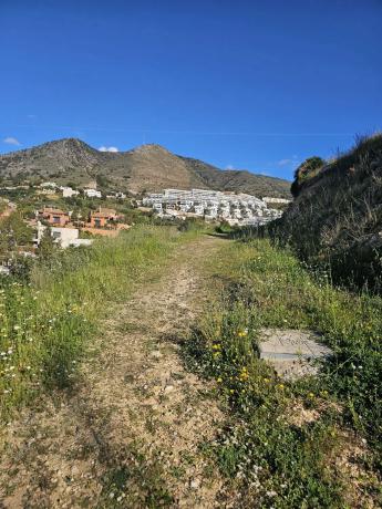 Terreno en calle Hiedra s/n