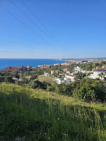 Terreno en calle Hiedra s/n