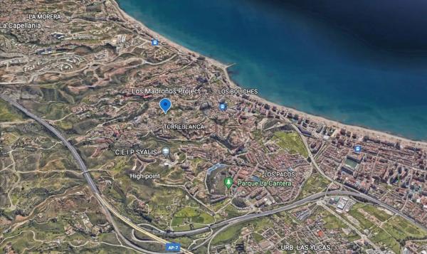 Terreno en calle los Madroños, 40