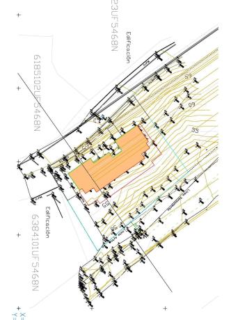 Terreno en calle los Madroños, 40