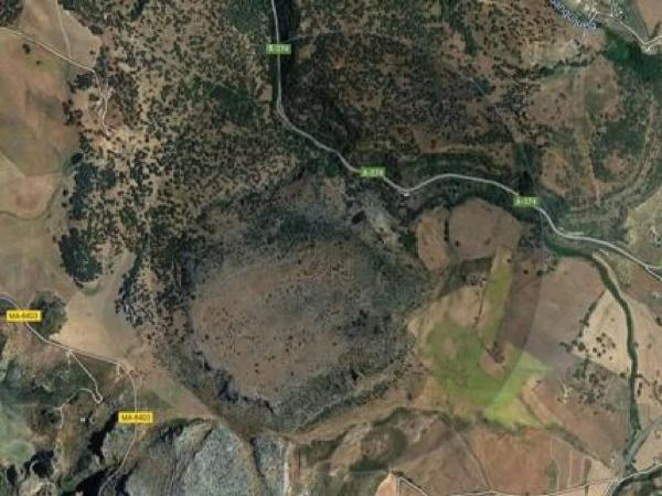 Terreno en calle Virgen de la Paz