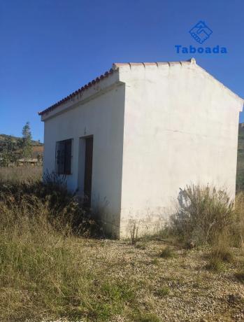 Terreno en Poligono 9