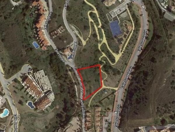 Terreno en calle Estocolmo, 8