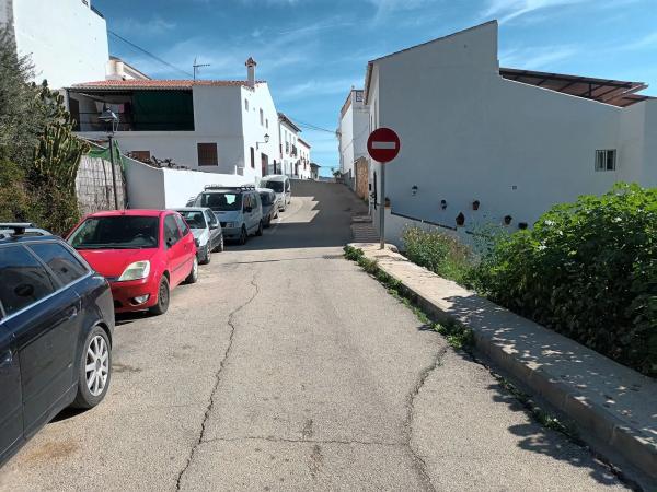 Terreno en calle Santa Argéntea, 706