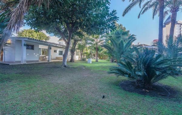 Terreno en calle África