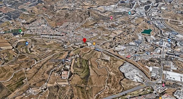 Terreno en calle Jardinera