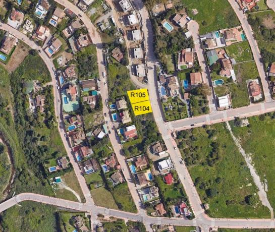 Terreno en calle Azahar, 409