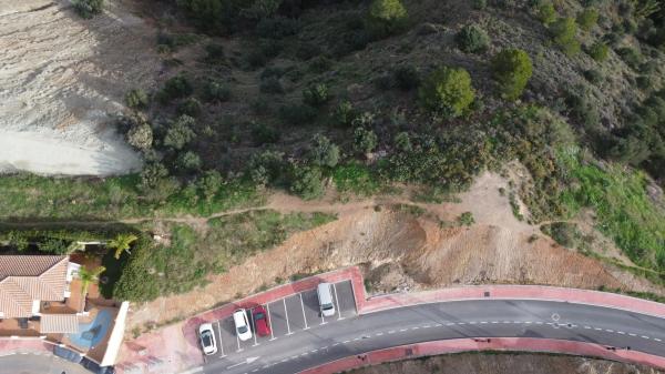 Terreno en calle Jilguero