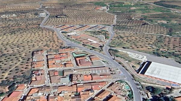 Terreno en calle Malagueñas