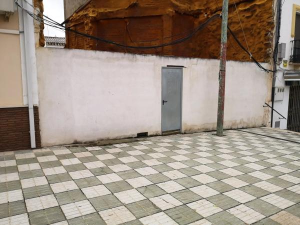 Terreno en calle Ancha