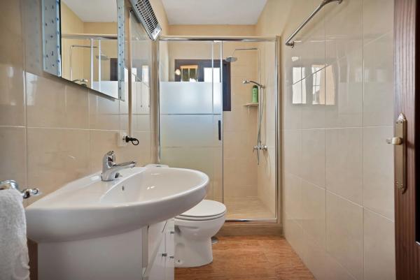 Terreno en avenida Bosquemar