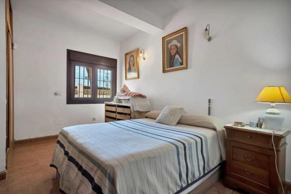 Terreno en avenida Bosquemar