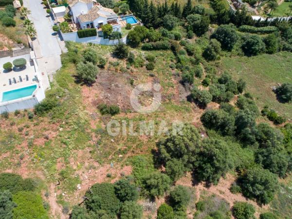 Terreno en calle del Alcornoque