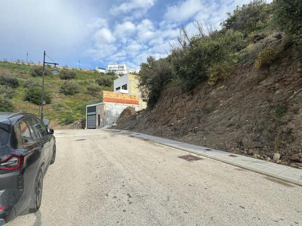 Terreno en calle Gloria Fuertes, 9