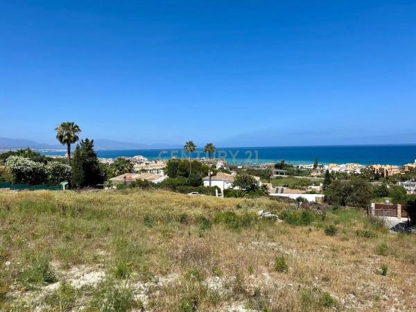 Terreno en avenida Brillante el