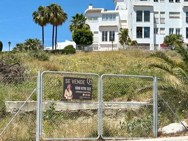 Terreno en avenida Brillante el